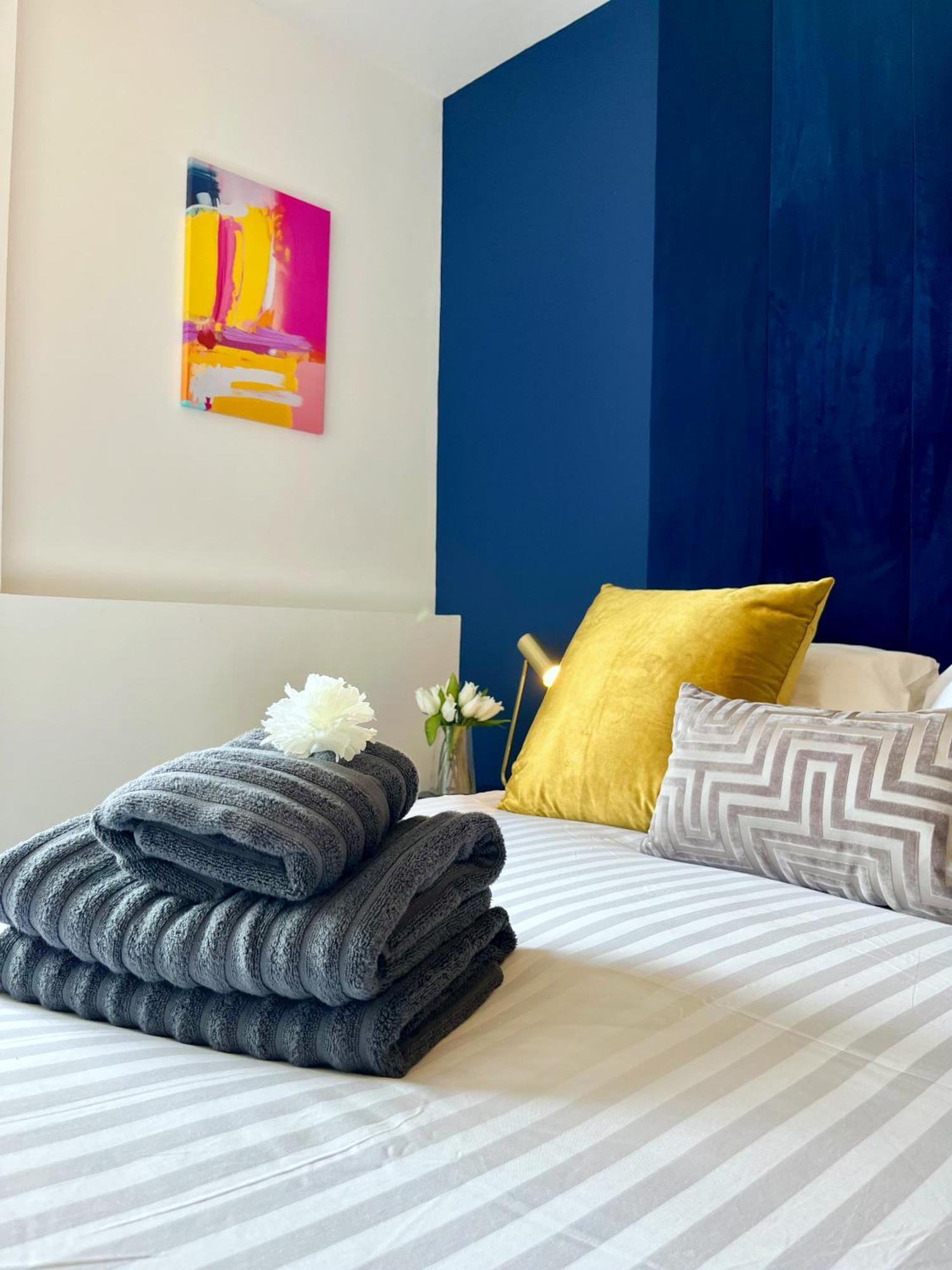 Luxury Norwich City Centre Apartment - Free Parking Екстериор снимка
